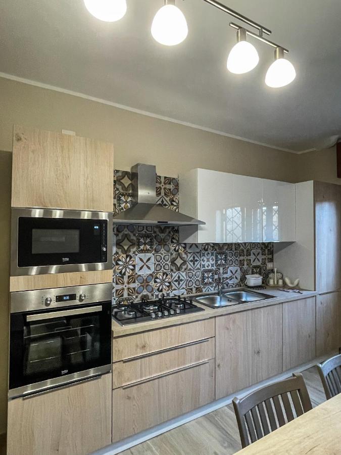 A 2 Passi Dal Mare Villa ปอร์โตเชซาเรโอ ภายนอก รูปภาพ