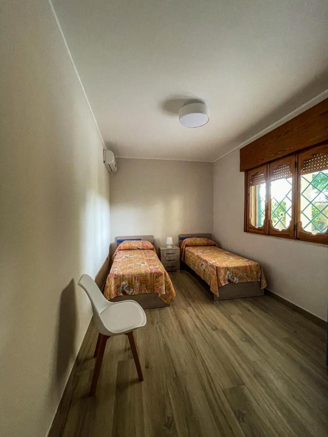 A 2 Passi Dal Mare Villa ปอร์โตเชซาเรโอ ภายนอก รูปภาพ